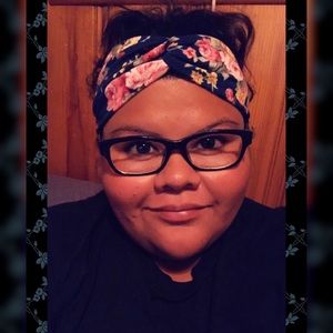 Meet your Posher, Araceli